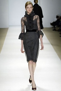 Những bộ váy dạ hội sang trọng và tinh tế - 15