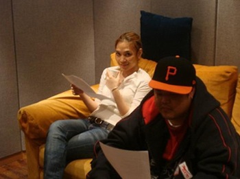 Mỹ Tâm hạnh phúc với những bận rộn tại Hàn Quốc - 3