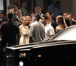 Nicole "đánh bóng" mình qua tên tuổi cha nuôi? - 4