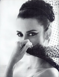 Penelope Cruz tỏa sáng với "Volver" - 1