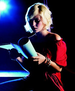 Elisha Cuthbert: Gương mặt "lạ" ở Hollywood - 3