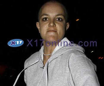 Britney Spears đã tự tử hụt hai lần - 1 Britney Spears đã tự tử hụt hai lần - 1