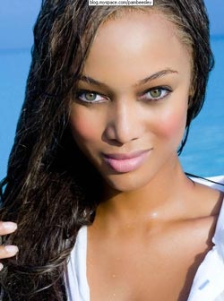 Sau 10 năm, Tyra Banks đã thay đổi thế nào?  - 6