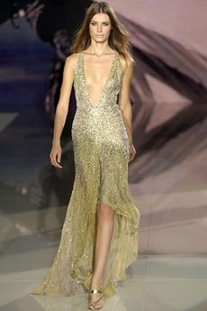 Versace - Bà hoàng kiêu sa - 3 Versace - Bà hoàng kiêu sa - 3