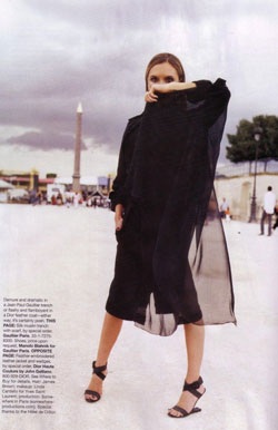 Bà Beck "tấn công" Paris - 5