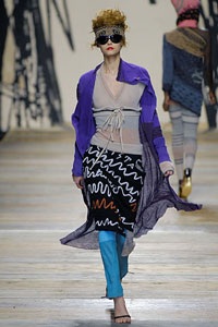 Đẹp trong sự hỗn độn và lập dị - 11