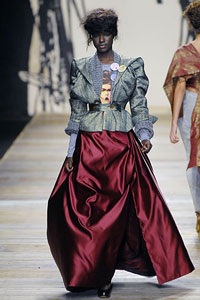 Đẹp trong sự hỗn độn và lập dị - 30