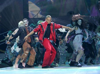 Sự xuất hiện “xa hoa” của Michael Jackson - 9 Sự xuất hiện “xa hoa” của Michael Jackson - 9