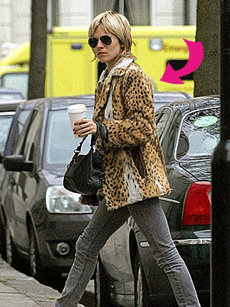 Thời trang "kinh dị" của các sao - 1