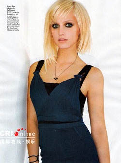 Ashlee Simpon: Búp bê xinh đẹp trên Elle 07/06 - 7