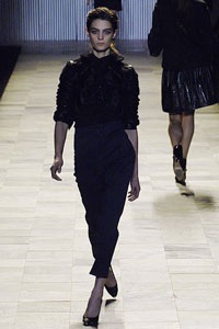 Những cô nàng lạnh lùng và kiêu hãnh - 9