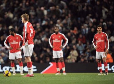 Gallas, xin lỗi hay mất 10 triệu bảng? - 1