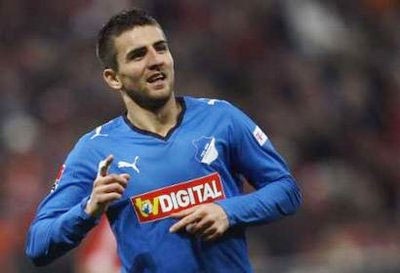 Vua phá lưới Bundesliga vắng mặt hết mùa giải - 1 Vua phá lưới Bundesliga vắng mặt hết mùa giải - 1