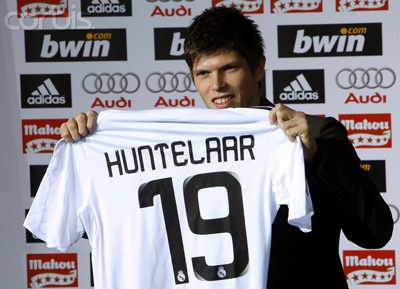Huntelaar dọa rời Real Madrid - 1 Huntelaar dọa rời Real Madrid - 1
