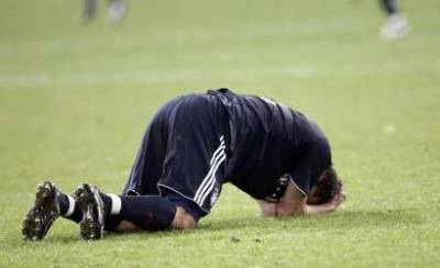 Bayern đại bại, Bremen hùng dũng tiến bước - 1