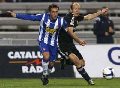 Guti và Raul lập công, Real Madrid đánh gục Espanyol - 1