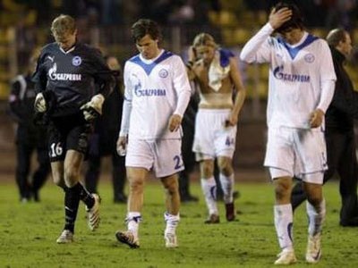 Man City và Udinese thoát hiểm tại UEFA Cup - 2