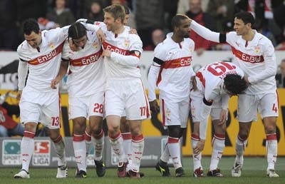 Hertha “ngã” đau, Bayern đắc lợi - 1 Hertha “ngã” đau, Bayern đắc lợi - 1