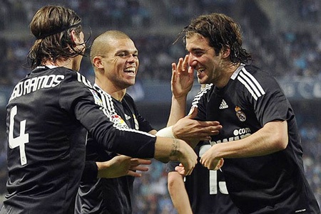 “Thần tài” Higuain lớn tiếng thách thức Barcelona - 1 “Thần tài” Higuain lớn tiếng thách thức Barcelona - 1