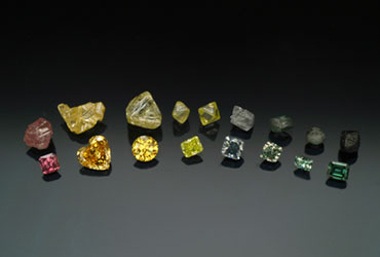 Chiêm ngưỡng bộ sưu tập đá quí giá trị nhất thế giới - 1