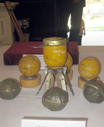 Xúc động những kỉ vật thời chiến - 2 Xúc động những kỉ vật thời chiến - 2