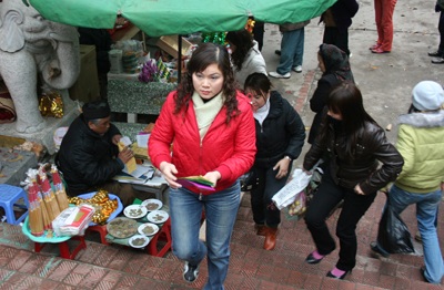 Gấp gáp trả nợ bà Chúa Kho - 3