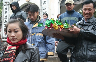 Gấp gáp trả nợ bà Chúa Kho - 8