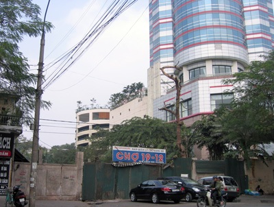 Chủ tịch Hà Nội: “Sẽ xem xét ý kiến dư luận” - 1 Chủ tịch Hà Nội: “Sẽ xem xét ý kiến dư luận” - 1