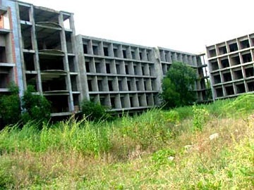 Vào sòng bạc bằng tiền... Nhà nước! - 1