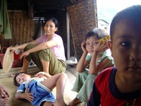 Nghề mò đá đáy sông - 1