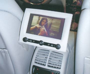 “Bay cùng Mercedes - Benz E280” - 1