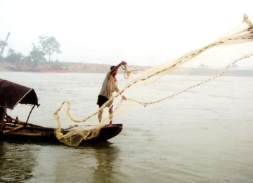 Ngư phủ quái kiệt trên sông Lô - 1