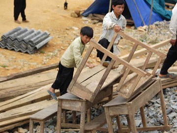 Một trường tiểu học bị xóa sổ sau mưa lũ - 5