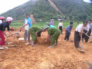 Một trường tiểu học bị xóa sổ sau mưa lũ - 7