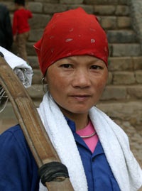 Mưu sinh nơi đất Phật - 2 Mưu sinh nơi đất Phật - 2