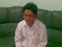 Cho tiếp viên bán dâm để "giữ khách" - 1