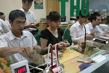 Lãi suất cơ bản VND xuống 7%/năm - 1 Lãi suất cơ bản VND xuống 7%/năm - 1