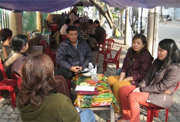 Siêu thị bịt “cửa” chợ sau nâng cấp - 2