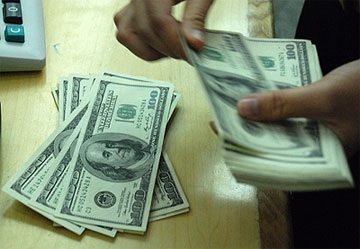 Giữ tỉ giá không quá 18.000 VND/USD - 1 Giữ tỉ giá không quá 18.000 VND/USD - 1