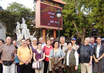 Các hãng lữ hành quốc tế khảo sát du lịch Việt Nam - 1