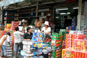 Giá tiêu dùng tăng mạnh trở lại - 1 Giá tiêu dùng tăng mạnh trở lại - 1