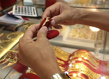 Vàng có thể chạm mốc 30 triệu đồng/lượng vào đầu 2010 - 1 Vàng có thể chạm mốc 30 triệu đồng/lượng vào đầu 2010 - 1