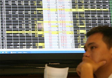 Trọn tuần mất điểm, giao dịch ảm đạm - 1