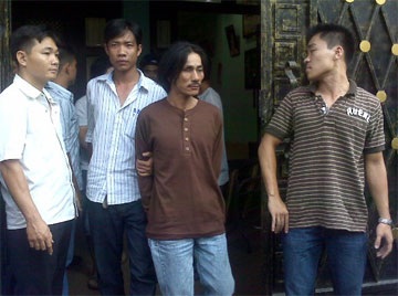 Thuê nhà mở sòng bạc quy mô lớn - 1