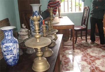 Bắt đạo chích 70 tuổi “ghé thăm” miếu làng - 1