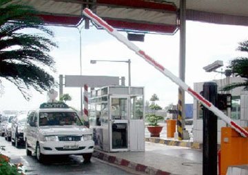 Việc thu phí đường bộ sẽ chuyển về công ty Nhà nước? - 1