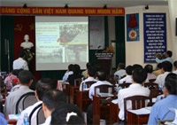 Tiếp tục hát “Bài ca hạn chế xe cá nhân” - 1 Tiếp tục hát “Bài ca hạn chế xe cá nhân” - 1