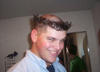 Những kiểu đầu "dựng tóc gáy" - 4