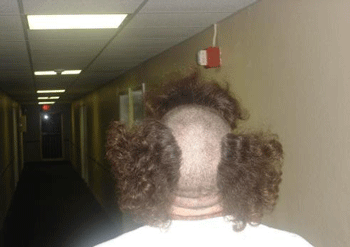 Những kiểu đầu "dựng tóc gáy" - 5