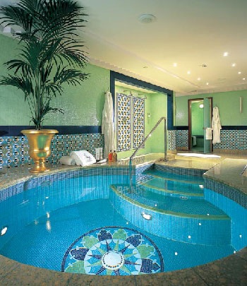 Chùm ảnh: Thăm quan khách sạn 7 sao - 7